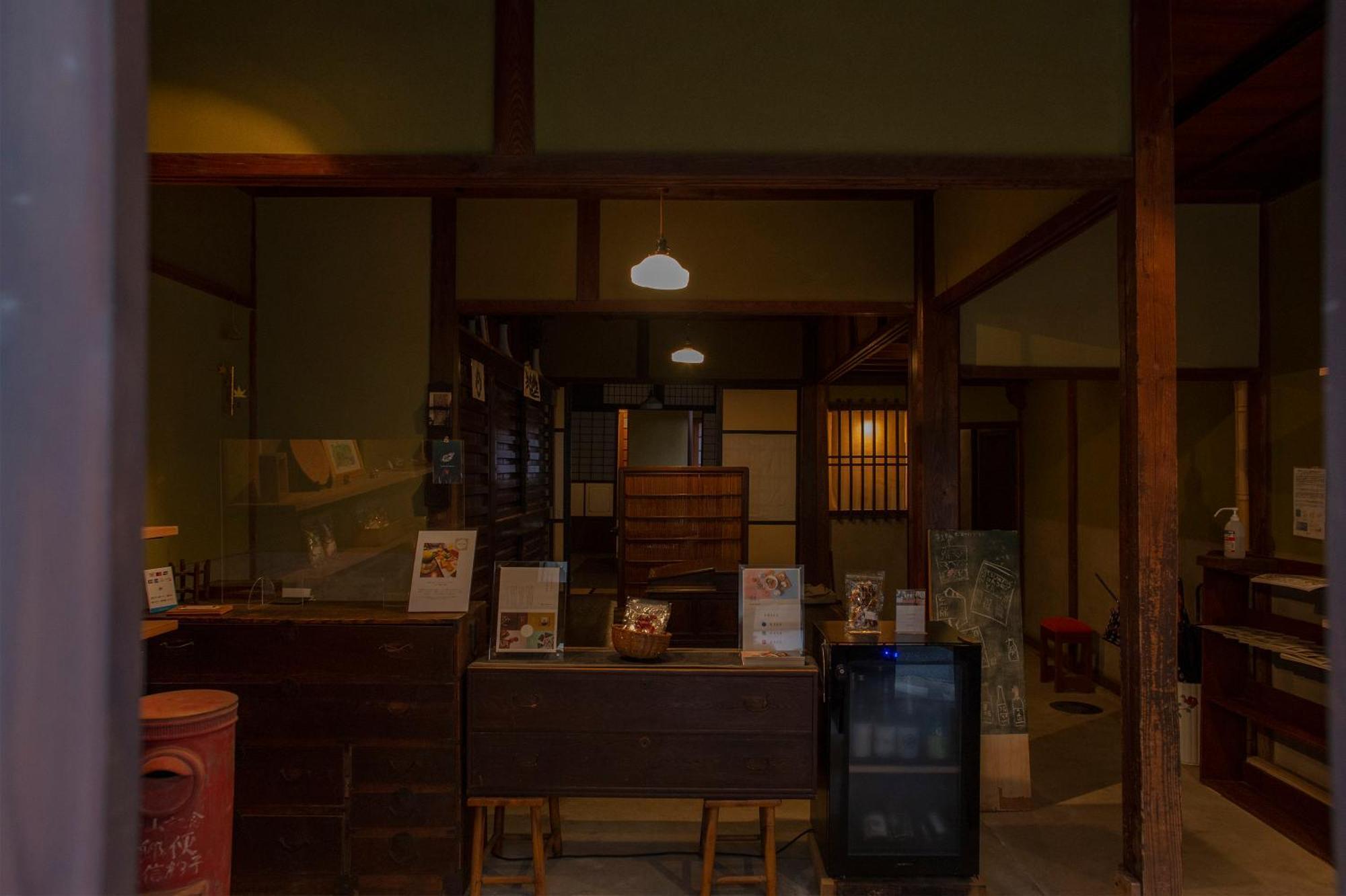 Отель Itsumoya Хацукаити Экстерьер фото